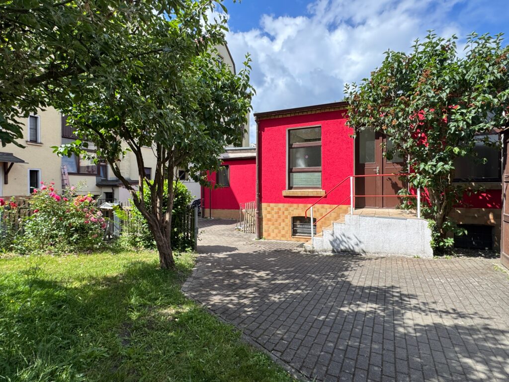 Charmantes Hinterhaus  – 3,5 Zimmer auf 90,38 m² in ruhiger Innenhoflage in Leipzig Stötteritz
