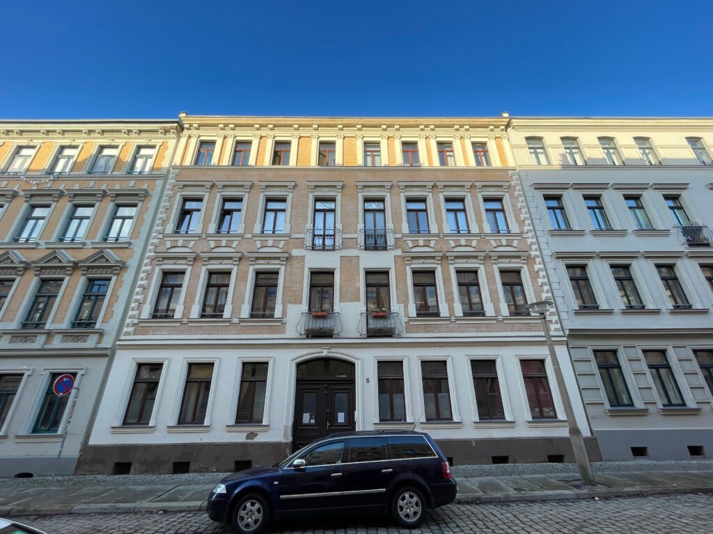 Erstbezug nach Sanierung inkl. Einbauküche und Balkon im Paulusviertel